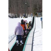 300px-Magic_carpet_ski_lift.jpg